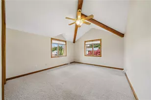 405 Laurelwood Dr, Pittsburgh, PA 15116 - Photo 17