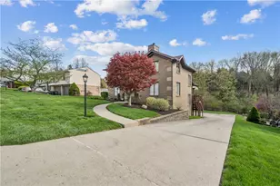 405 Laurelwood Dr, Pittsburgh, PA 15116 - Photo 31