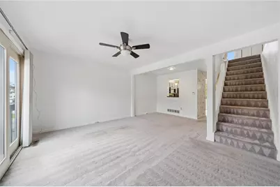 127 Parliament Place, Pittsburgh, PA 15236 - Photo 15