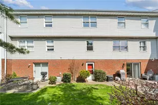 127 Parliament Pl, Pittsburgh, PA 15236 - Photo 33