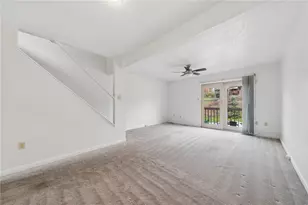 127 Parliament Pl, Pittsburgh, PA 15236 - Photo 19