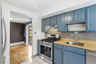 300 Dunbar Dr, Wilkins Township, PA 15235 - Photo 11