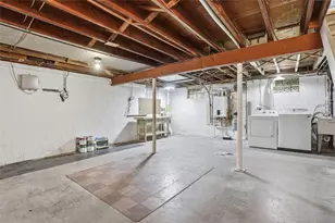 300 Dunbar Dr, Wilkins Township, PA 15235 - Photo 25