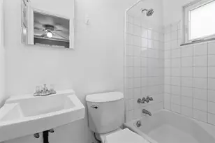 300 Dunbar Dr, Wilkins Township, PA 15235 - Photo 17