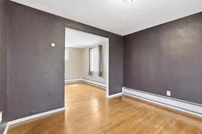 300 Dunbar Dr, Wilkins Township, PA 15235 - Photo 9