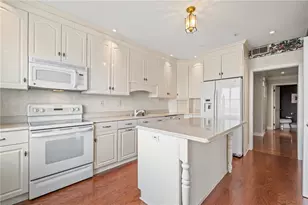 220 N Bellefield Ave, Pittsburgh, PA 15213 - Photo 9