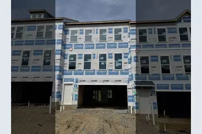 763 Olivia St, Collier Township, PA 15205 - Photo 1