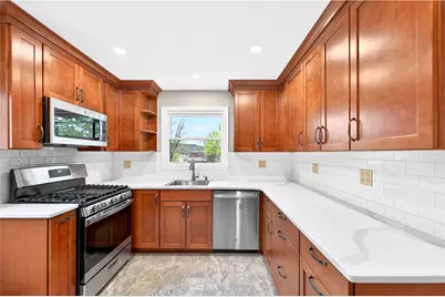 714 Park Ave, Ellwood City, PA 16117 - Photo 19