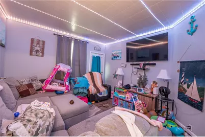 214 N 5th St, Youngwood, PA 15697 - Photo 5