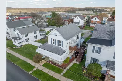 214 N 5th St, Youngwood, PA 15697 - Photo 17