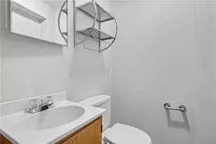 168 Sunridge Dr, Pittsburgh, PA 15234 - Photo 21