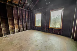 33 Paxico Ave, Pittsburgh, PA 15235 - Photo 3