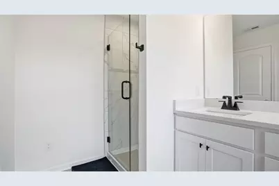 239 Truth Cir, Jackson Township, PA 16037 - Photo 19