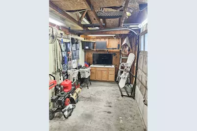 656 Browns Ferry Rd, Carmichaels-Cumberland, PA 15320 - Photo 47