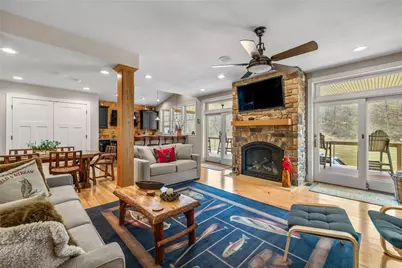 2298 Monterey Rd, Marion Township, PA 16049 - Photo 9