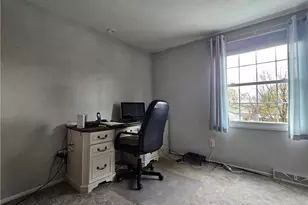 232 Oberlin Dr, Center Township, PA 16001 - Photo 17