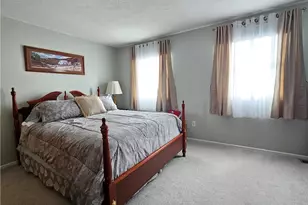 232 Oberlin Dr, Center Township, PA 16001 - Photo 13