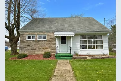 423 Flower Ave, Grove City Boro, PA 16127 - Photo 1