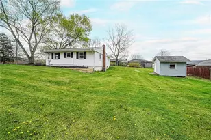 105 Fairlane Dr, Industry, PA 15052 - Photo 27