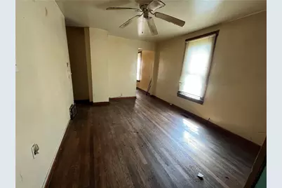 439 Malleable St, Sharon, PA 16146 - Photo 11