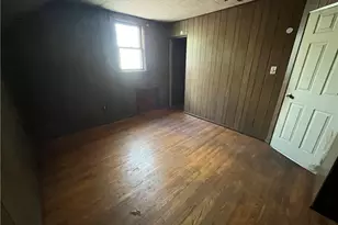 439 Malleable St, Sharon, PA 16146 - Photo 25