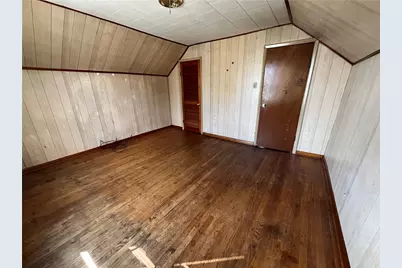 439 Malleable St, Sharon, PA 16146 - Photo 21