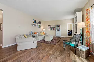 214 Springhill Dr, North Fayette, PA 15071 - Photo 9