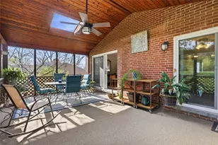 2425 Saddle Dr, Hampton, PA 15101 - Photo 11