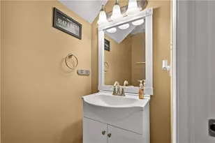 3012 Laura Ln, Cecil, PA 15055 - Photo 21