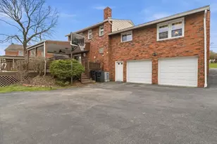 295 Ben Til Dr, Pittsburgh, PA 15236 - Photo 47
