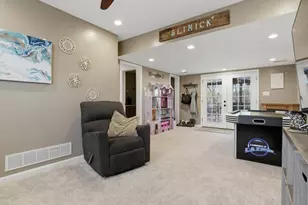 295 Ben Til Dr, Pittsburgh, PA 15236 - Photo 19