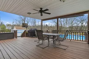 295 Ben Til Dr, Pittsburgh, PA 15236 - Photo 37