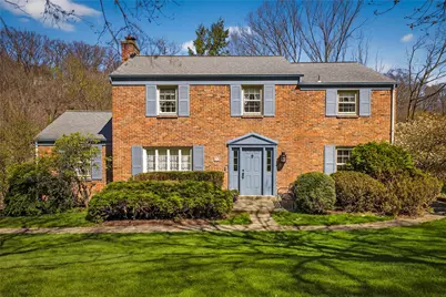 111 Woodshire Dr, Pittsburgh, PA 15215 - Photo 1