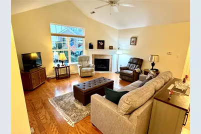 2023 Sonoma Valley Dr, Connoquenessing Township, PA 16053 - Photo 3