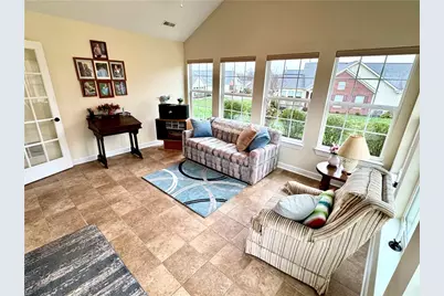 2023 Sonoma Valley Dr, Connoquenessing Township, PA 16053 - Photo 11