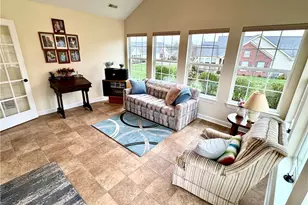 2023 Sonoma Valley Dr, Connoquenessing Township, PA 16053 - Photo 11