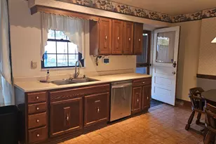 705 Laughlin Ave, Aliquippa, PA 15001 - Photo 9