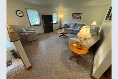 208 Pats Drive, Rostraver, PA 15012 - Photo 7