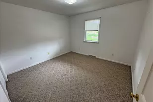 208 Pats Dr, Rostraver, PA 15012 - Photo 13