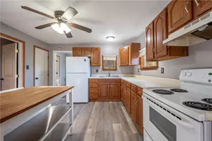 116 Mulling Ln, Mount Pleasant Township, PA 15650 - Photo 7