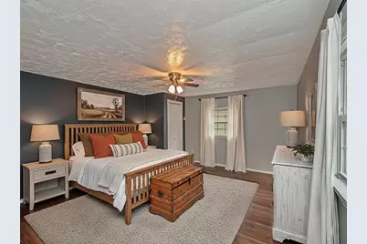 852 Middle, Baldwin Twp, PA 15234 - Photo 9