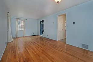 852 Middle, Baldwin Twp, PA 15234 - Photo 5