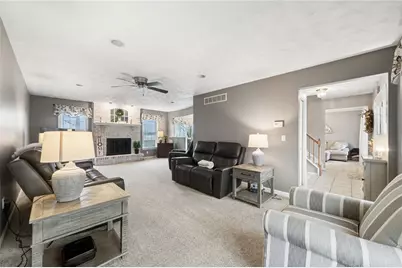 1111 Redoak Dr, Penn Twp, PA 15636 - Photo 5