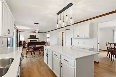 1370 Spyglass Hl, Hempfield Township, PA 15601 - Photo 25