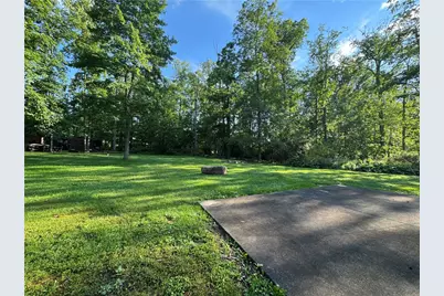 132 School St, Ligonier Township, PA 15655 - Photo 7