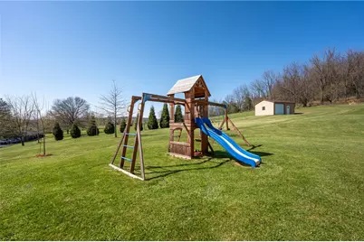 155 Fairview Ln, Derry Township, PA 15627 - Photo 39