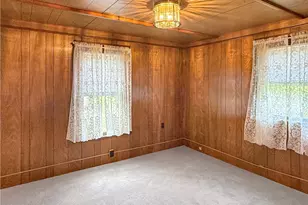 1135 N Liberty St, Taylor Township, PA 16102 - Photo 23