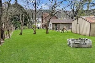 1135 N Liberty St, Taylor Township, PA 16102 - Photo 11