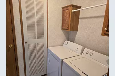 703 Dauphin Dr, Cranberry Township, PA 16066 - Photo 11