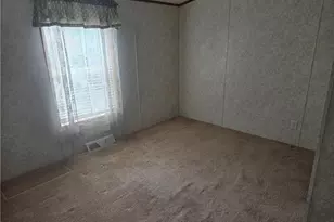 703 Dauphin Dr, Cranberry Township, PA 16066 - Photo 15